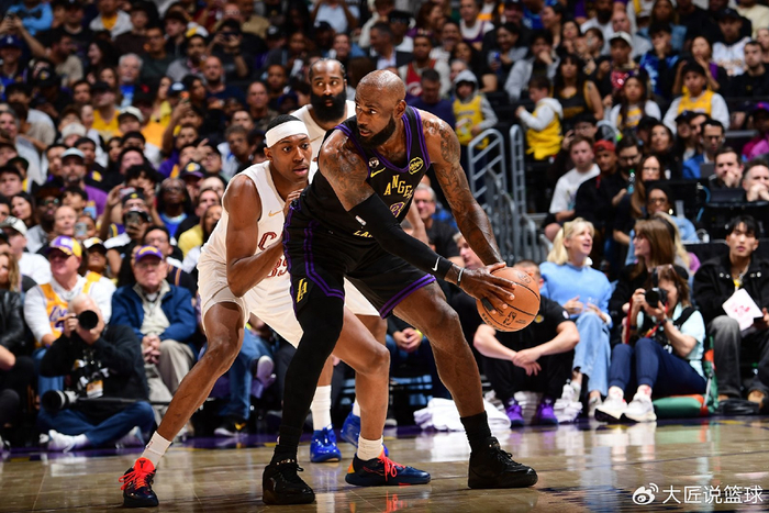 JJB jjb Jingjibao 竞技宝 电竞赛事 体育赛事 体育 电竞-17战15胜，湖人4大优势冲冠军！老詹创历史第一东契奇42+12破纪录|詹姆斯|勒布朗·詹姆斯|勒布朗-詹姆斯|克利夫兰骑士队|洛杉矶湖人队_新浪体育_新浪新闻